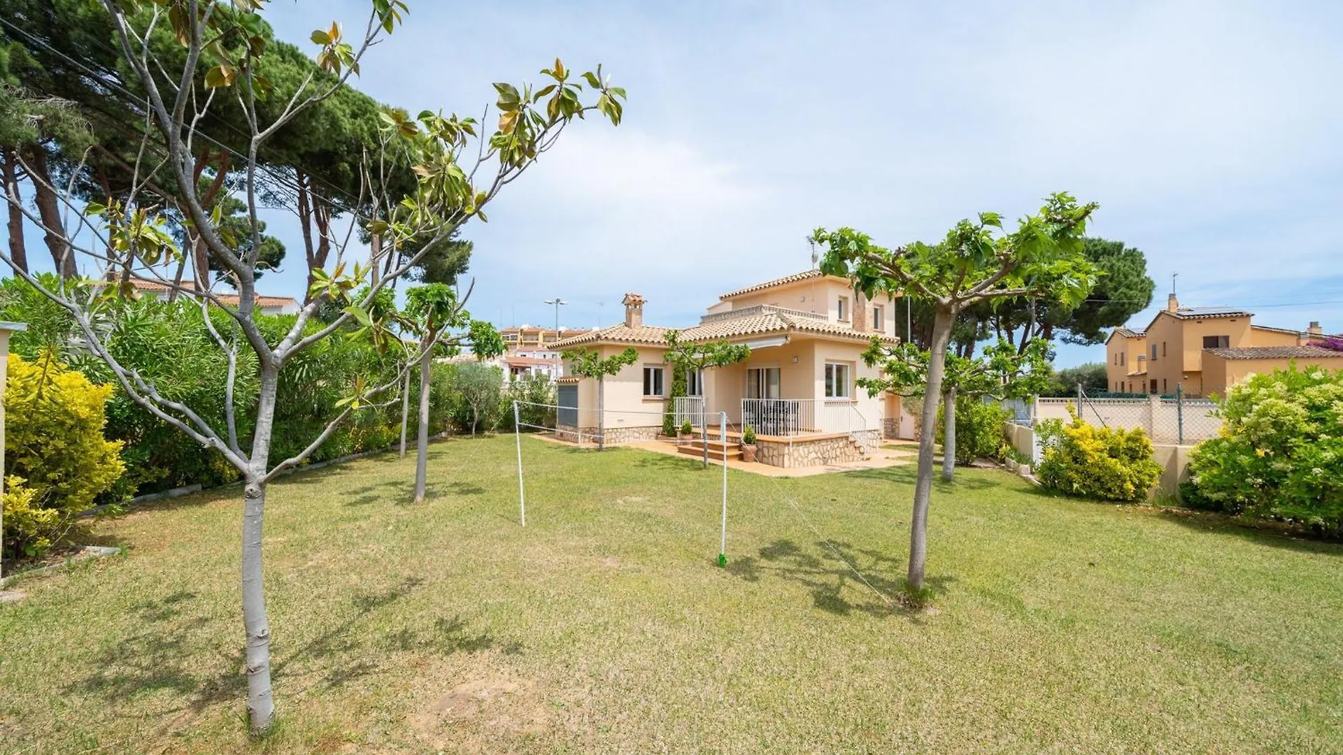 5 Bedroom Villa In L'Escala